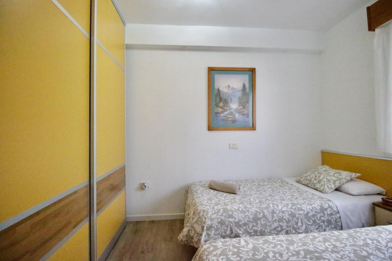 Ohana Atico Avenida Chayofita Los Cristianos  Exterior foto