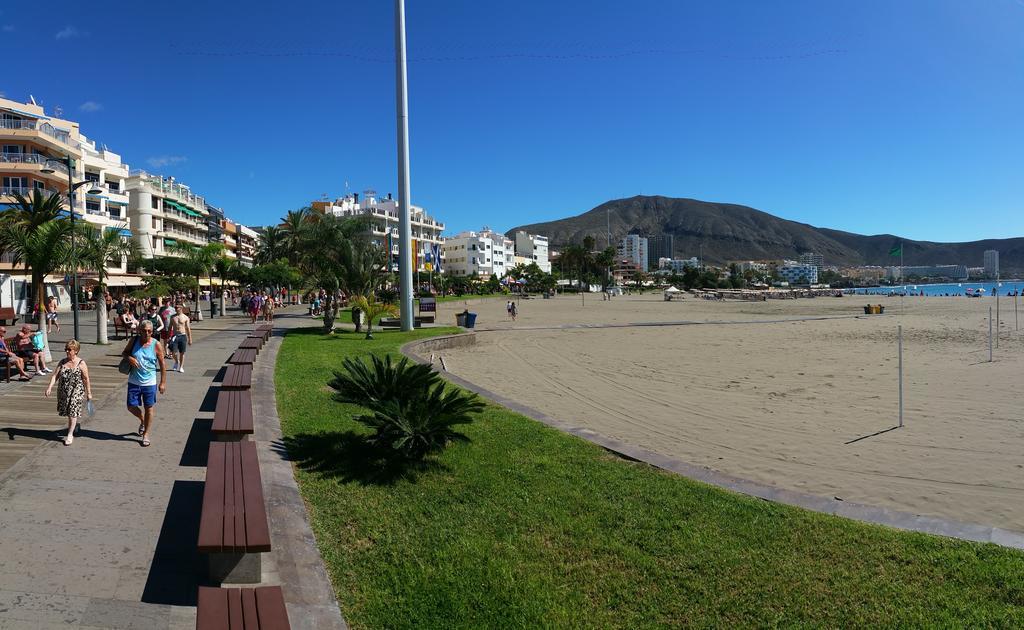 Ohana Atico Avenida Chayofita Los Cristianos  Zimmer foto